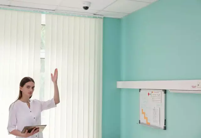 Система видеонаблюдения в клинике для обеспечения безопасности пациентов