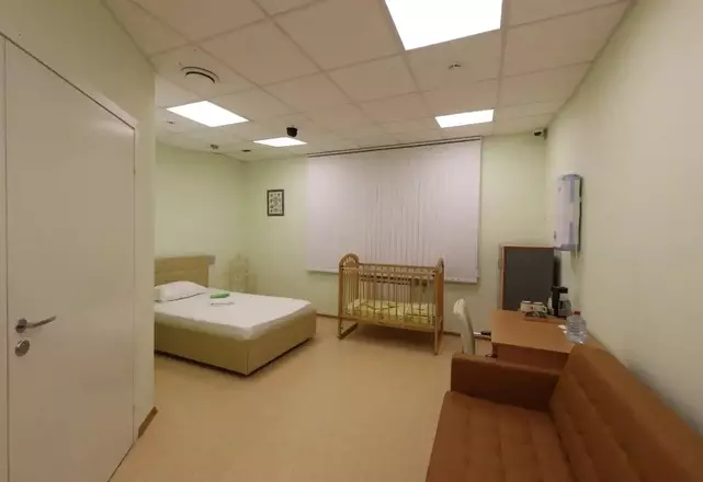 Комфортное размещение пациентов: двухместные и трёхместные палаты клиники